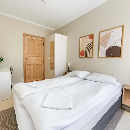 Family-friendly Spacious 4br Near Downtown & Ocean 아파트